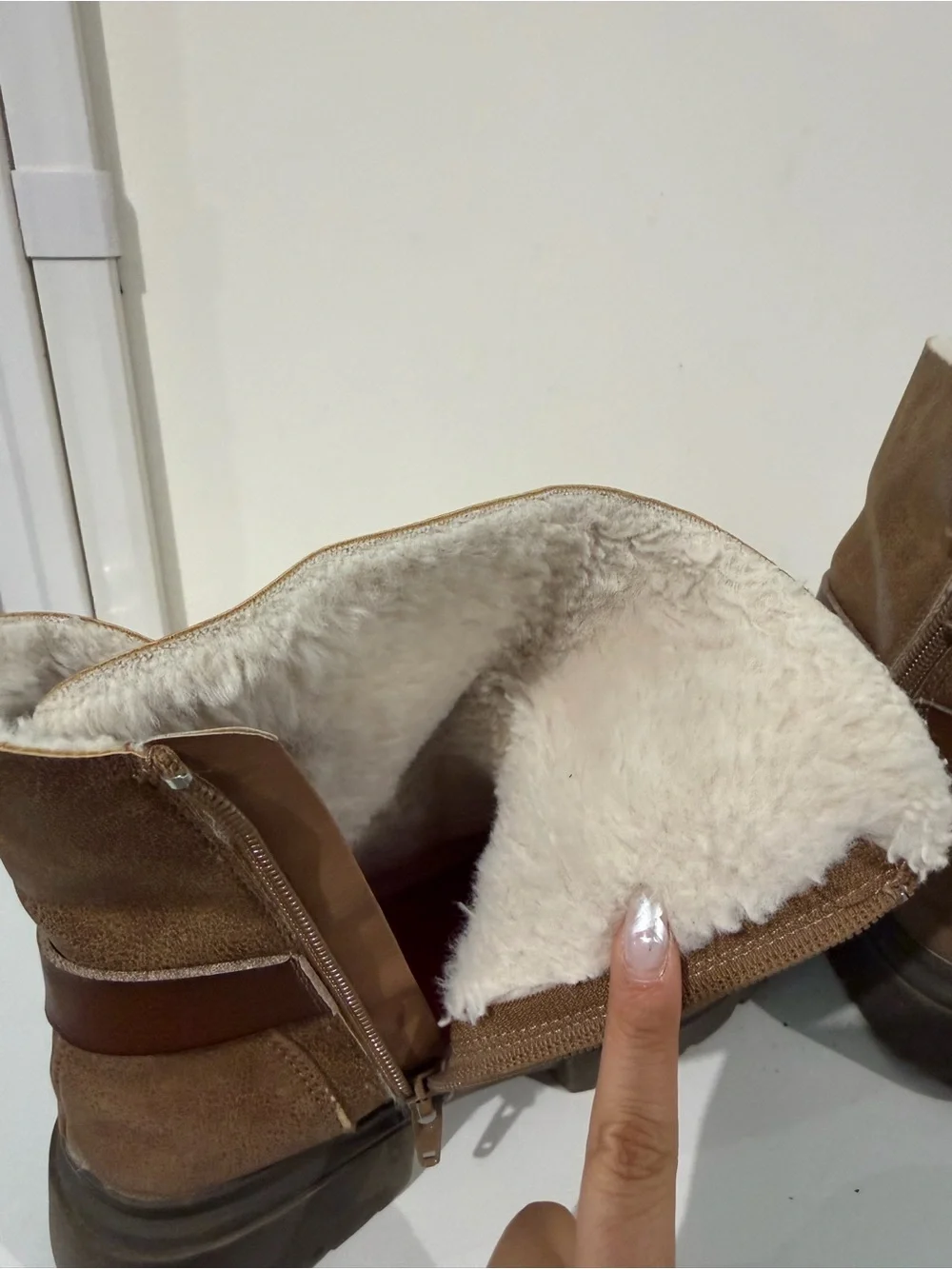 Girls Brown Faux-Suede Buckle Ankle Boots with Shearling Lining Size 3